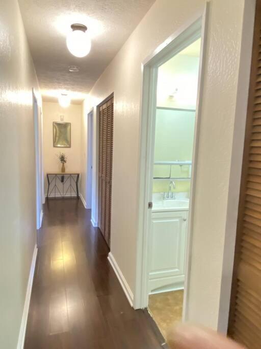 Peaceful, Private Master Bedroom With Own Bath Near Hilo, With Ac! 키아우 외부 사진